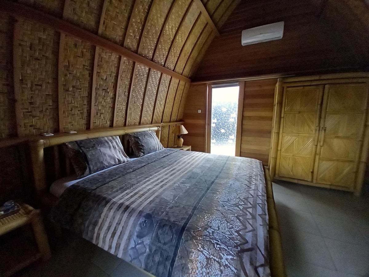 Djamezz Lumbung Hotel Gili Air Exterior photo