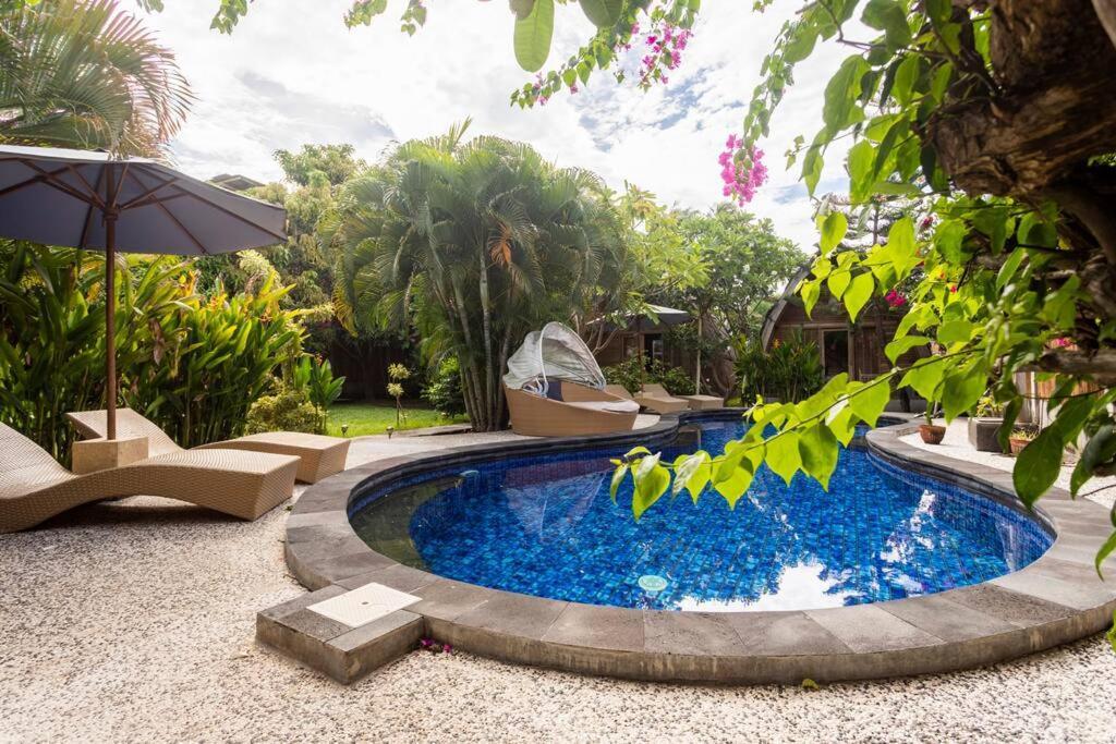 Djamezz Lumbung Hotel Gili Air Exterior photo