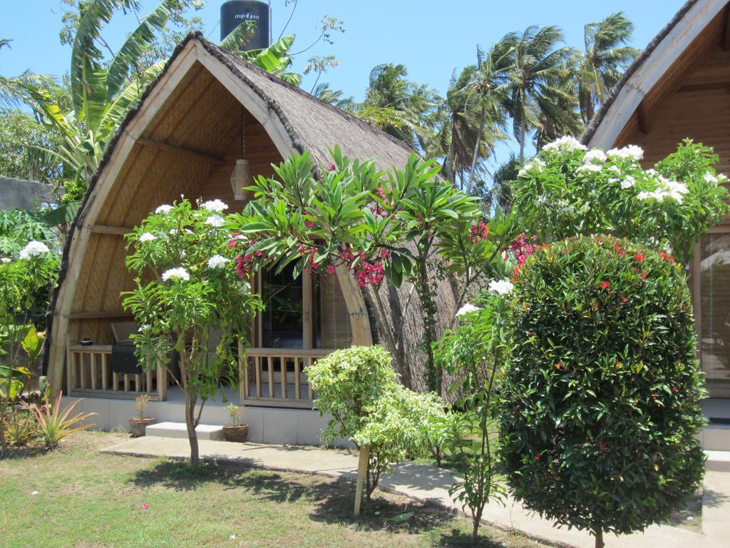 Djamezz Lumbung Hotel Gili Air Exterior photo
