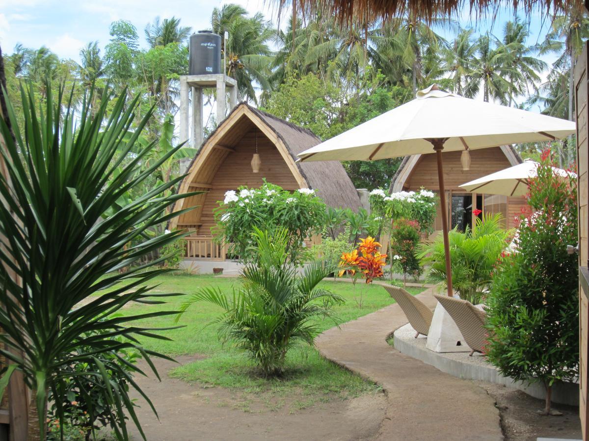 Djamezz Lumbung Hotel Gili Air Exterior photo